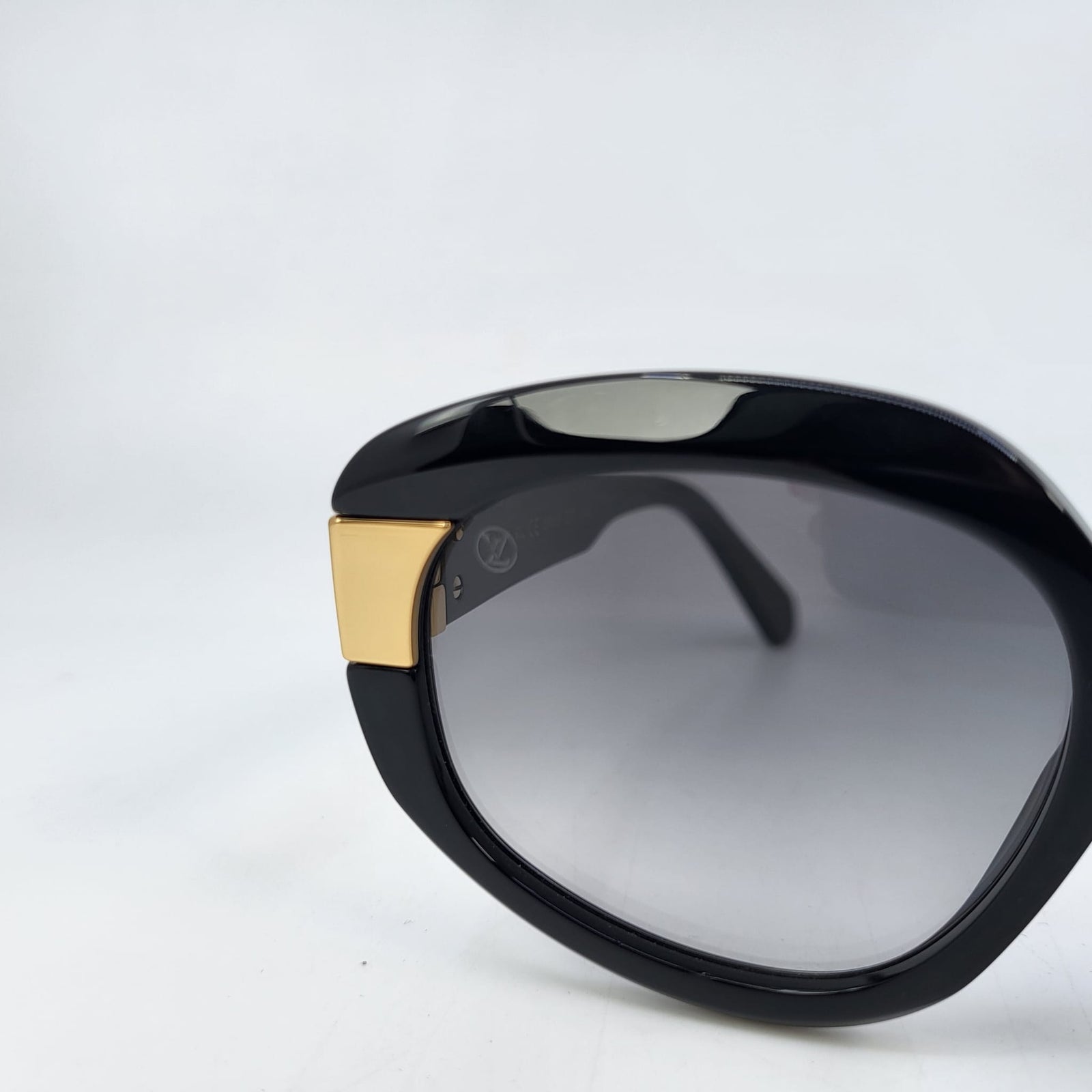 Louis Vuitton Charade Black Sunglasses Louis Vuitton Women main image 2
