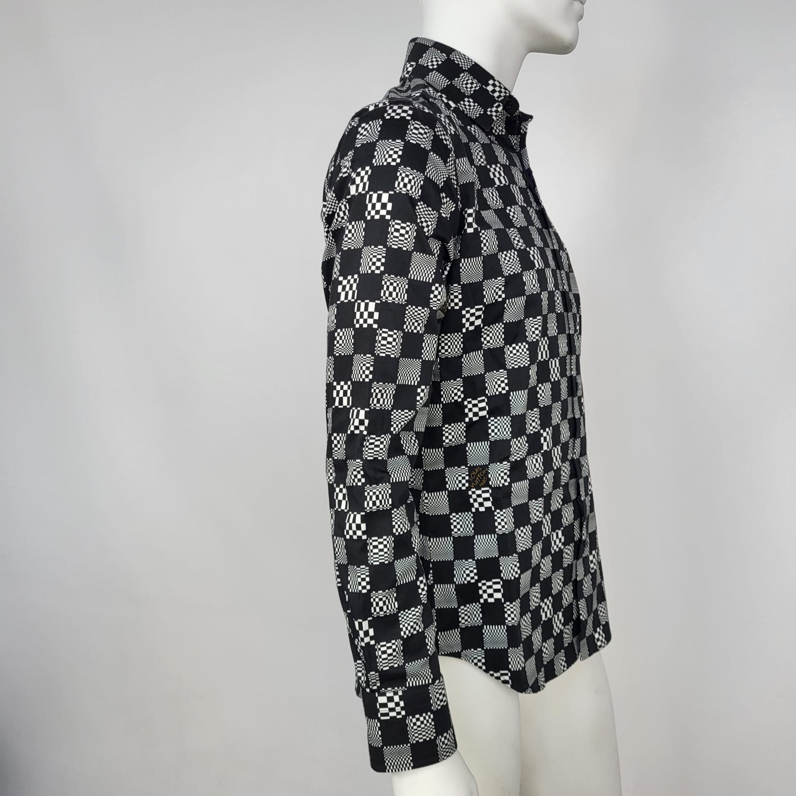 【シックで上品な大人風】LOUIS VUITTON★Damier Cotton シャツ シックで上品な大人風】LOUIS VUITTON☆Damier Cotton シャツ