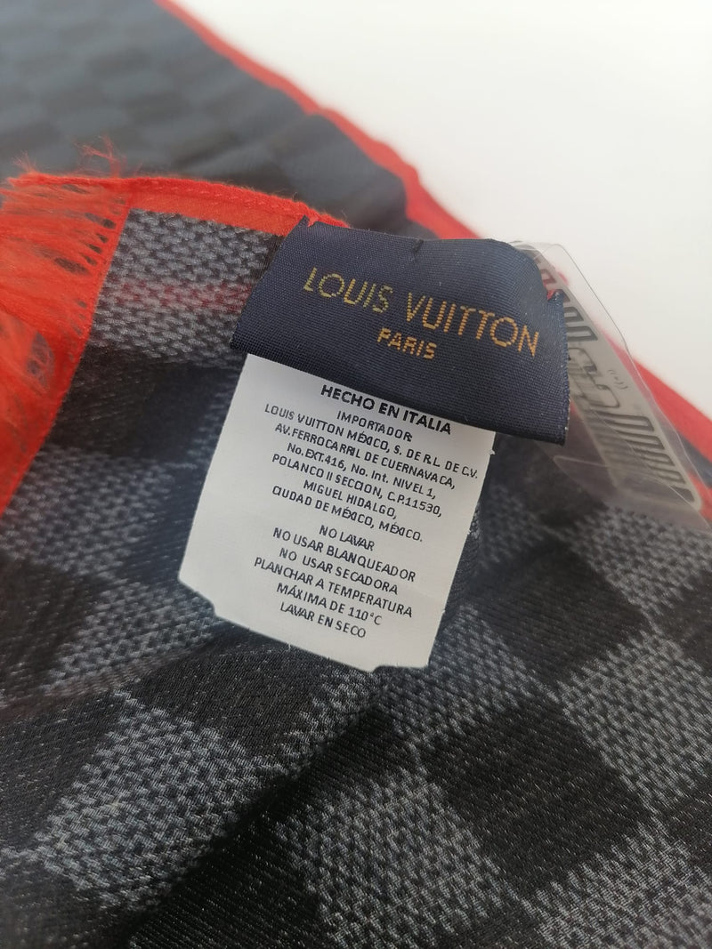 Louis Vuitton Men's Cotton Silk Damier Latitude Scarf M70494 – Luxuria & Co.
