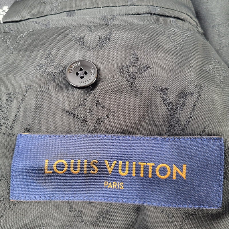 Louis Vuitton Distorted Damier Denim Jacket Indigo. Size 50