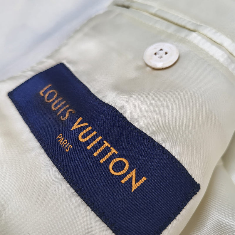 Louis Vuitton Men's Embossed Cloud & Button Jacket – Luxuria & Co.