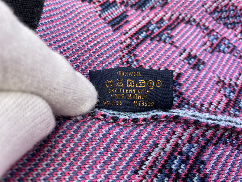 Louis Vuitton Women's Black 100% Wool Giant Pop Monogram Hat – Luxuria ...