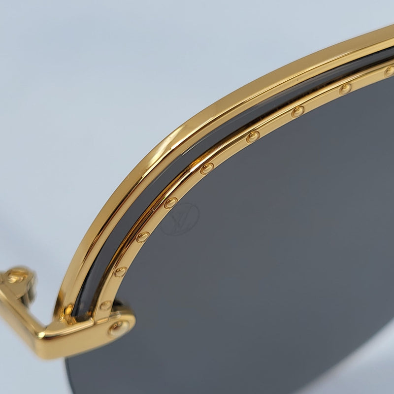 Louis Vuitton Women's Black & Gold Gone Girl W Sunglasses Z1230W – Luxuria  & Co.