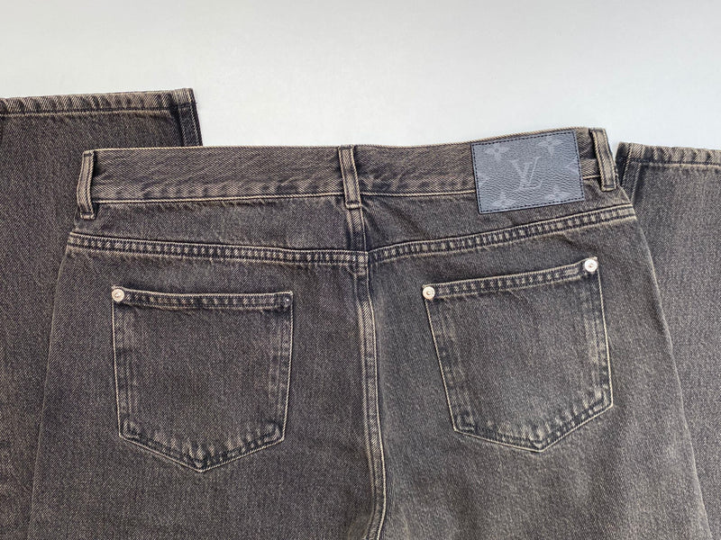 Louis Vuitton Men's Gray Washed Slim Jeans – Luxuria & Co.