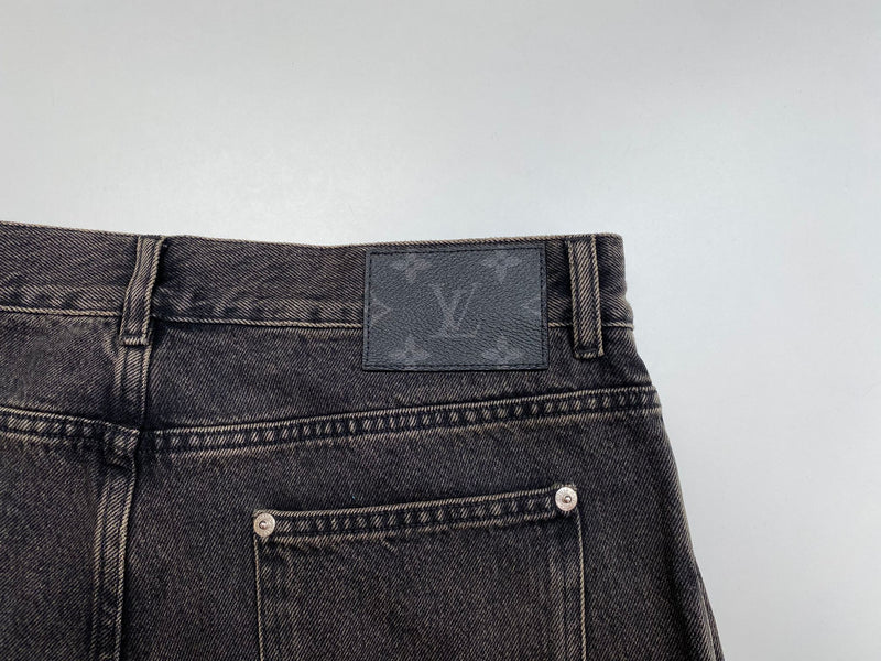 Louis Vuitton, Jeans, Mens All White Louis Vuitton Jeans
