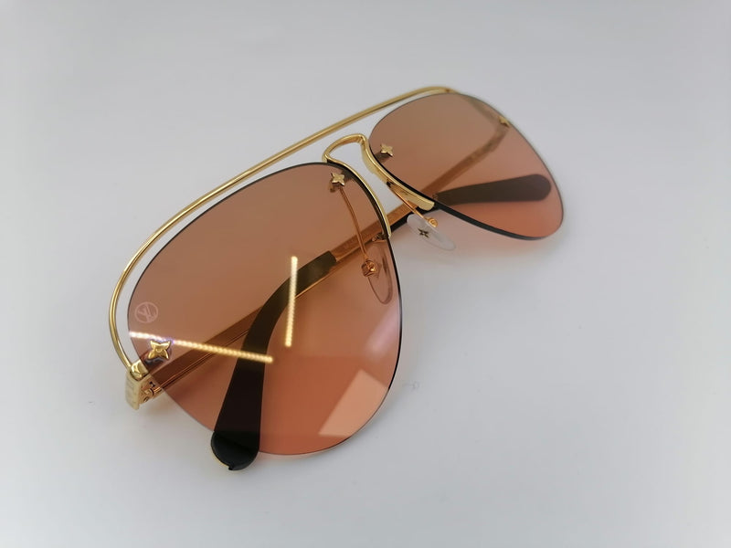 Louis Vuitton Gold Tone/Orange Grease Gradient Aviators Sunglasses Louis  Vuitton