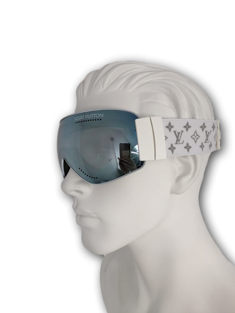 louis vuitton snow goggles Louis Vuitton LV Intergalactic White Monogram Ski Goggles Z1171U – Luxuria & Co