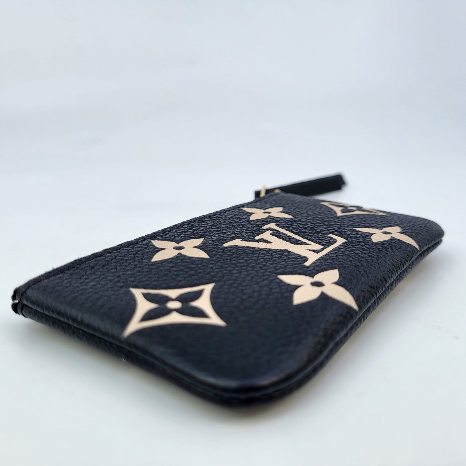Louis Vuitton Women's Bi-Color Monogram Empreinte Key Pouch M80885