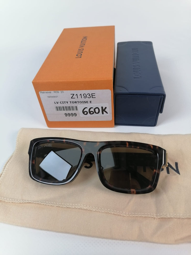 Louis Vuitton Men's Acetate Portland Grey Blue E Sunglasses Z1272E –  Luxuria & Co.
