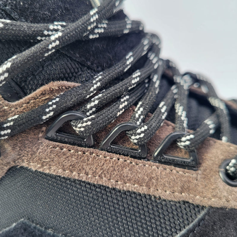 Louis Vuitton Paris - Damier Ankle Hiking Boot Men's 9.5 for Sale