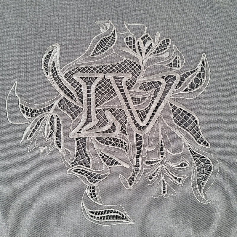 LOUIS VUITTON Vegetur Lace Embroidery Short Sleeve LV T-shirt