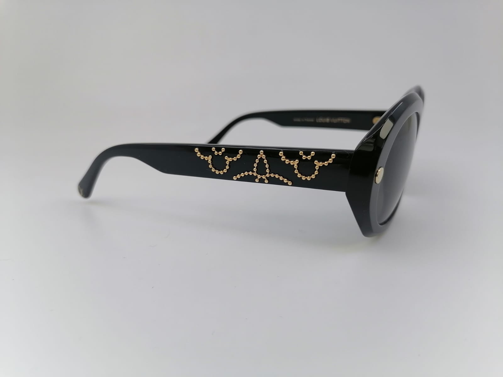 Louis Vuitton Women's La Piscine Studs Black U Sunglasses Z1049U