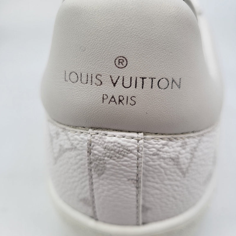 Louis Vuitton Men's Leather Monogram Luxembourg Sneaker – Luxuria