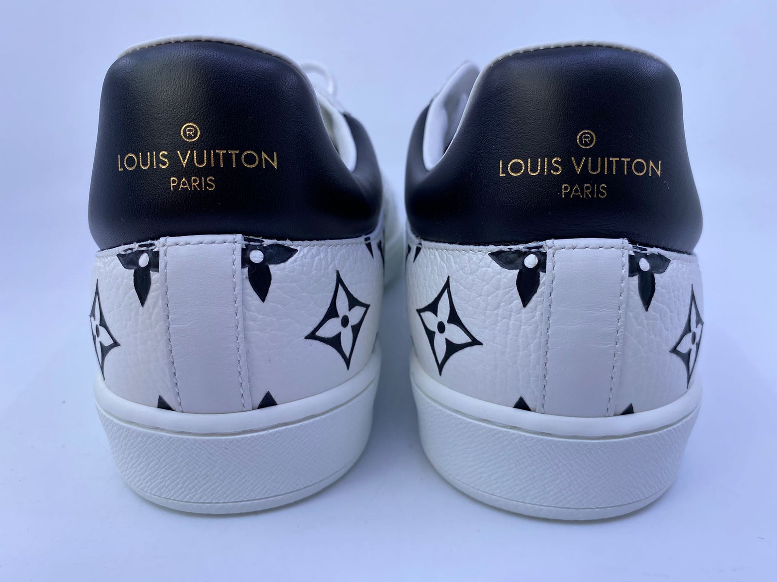 Louis Vuitton Luxembourg Monogram Sneakers 9 (280) 135272415 Louis Vuitton Luxembourg LV Monogram Sneakers White Leather  main image 4