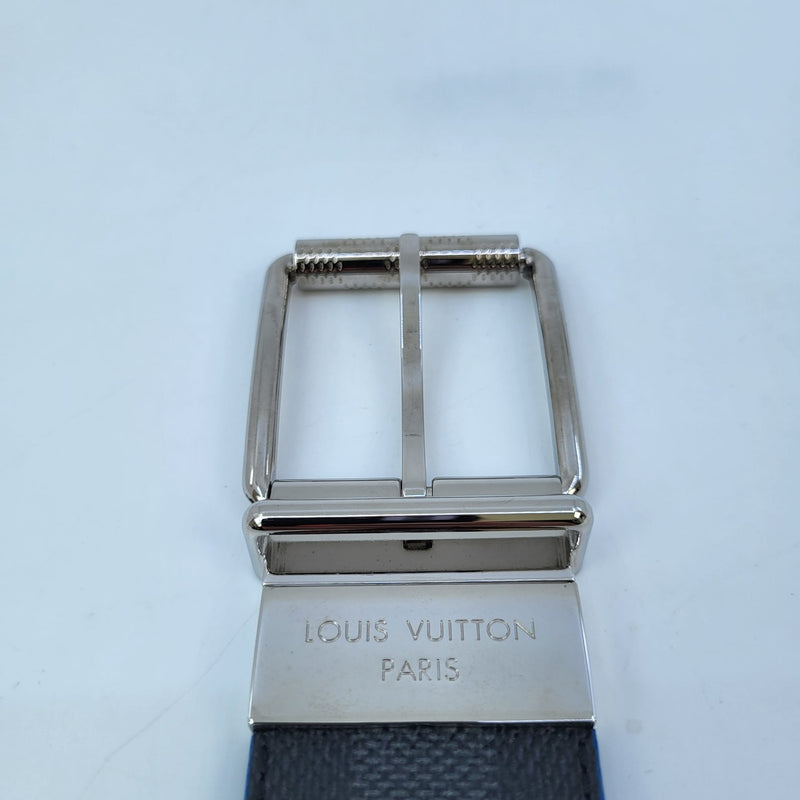Louis Vuitton Damier Print 40mm Reversible Graphite Damier Canvas. Size 85 cm