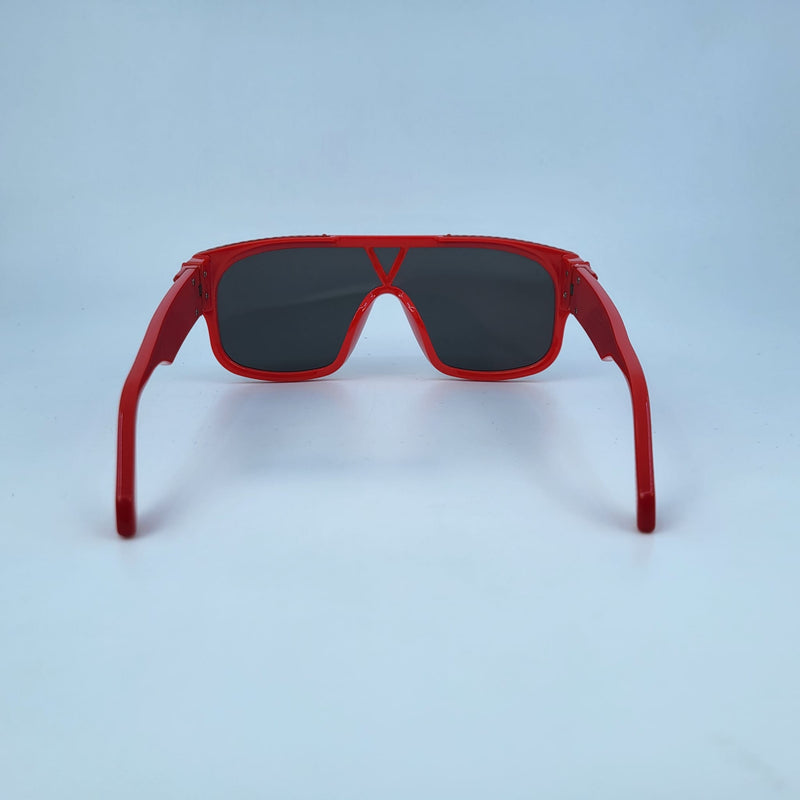 1.1 Millionaire Mask Sunglasses E