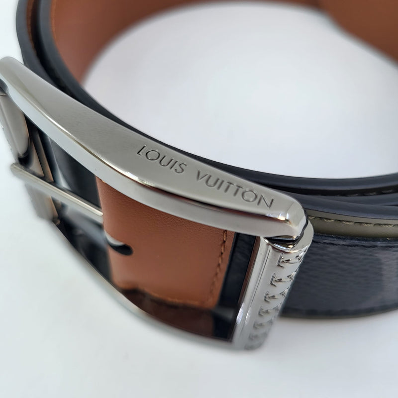 Louis Vuitton Reverso Monogram Eclipse 40 MM Reversible Belt M0262T –  Luxuria & Co.