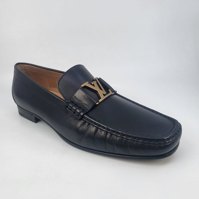 Louis Vuitton Men's Navy Leather Montaigne Loafer – Luxuria & Co.
