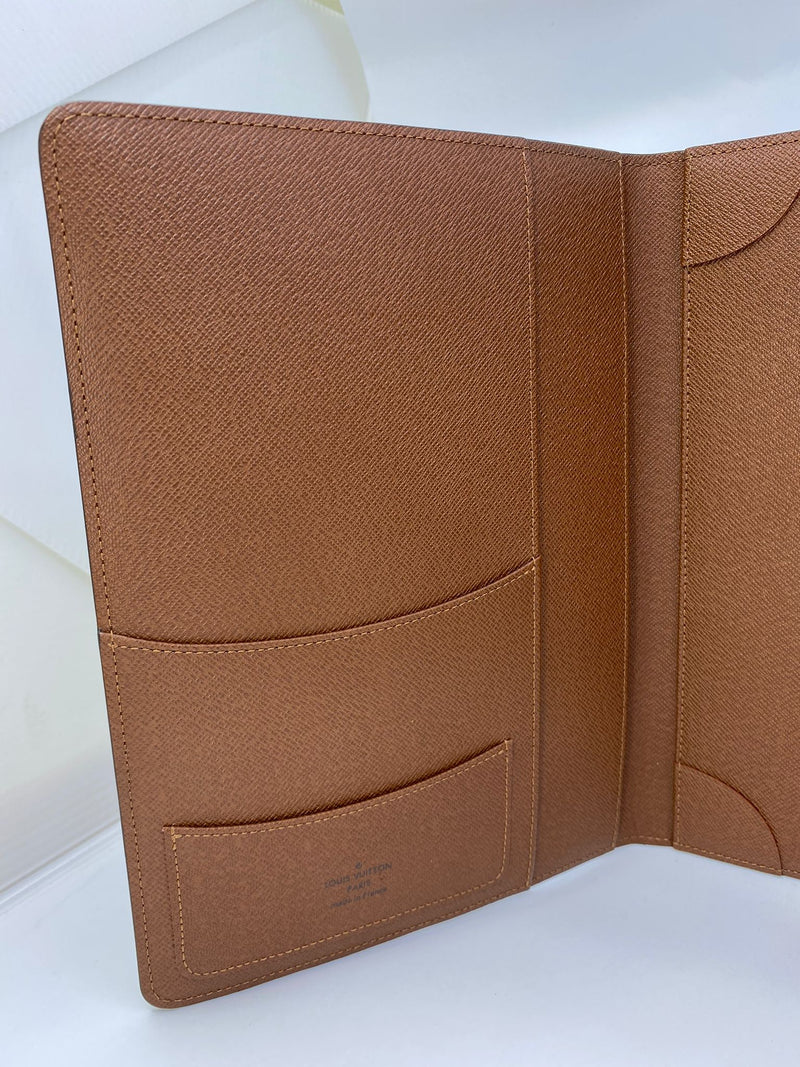 Louis Vuitton Stationary Folder! - New Neu Glamour