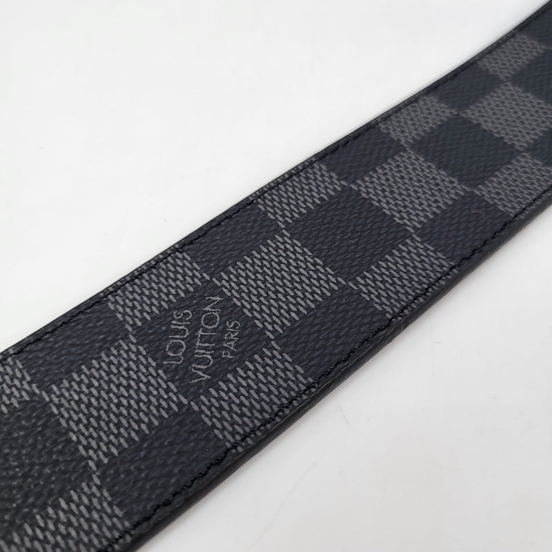Louis Vuitton Men's Neo Trunk 40 MM Reversible Belt Damier Graphite M0184 –  Luxuria & Co.