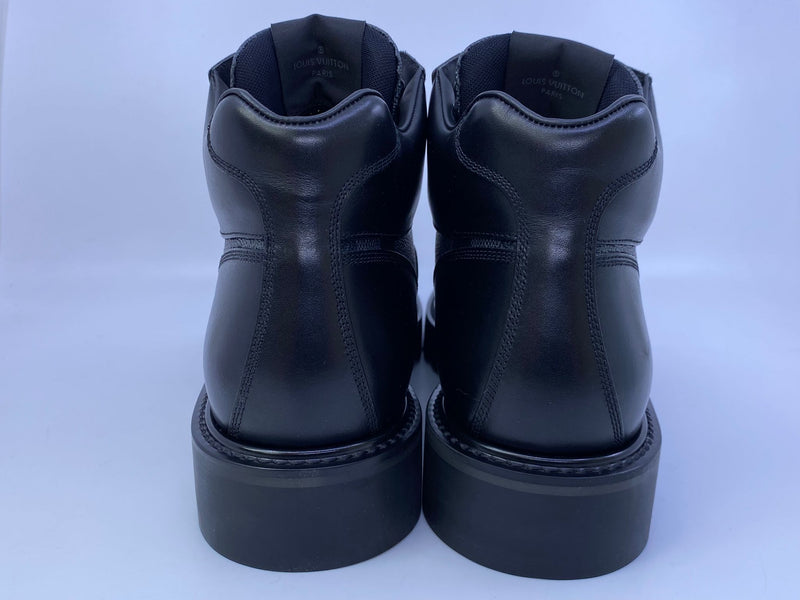 Oberkampf leather boots Louis Vuitton Black size 8 UK in Leather