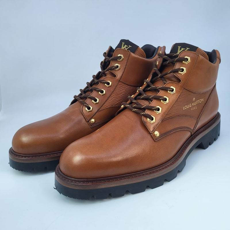 LOUIS VUITTON Calfskin Oberkampf Ankle Boots 8.5 Black | FASHIONPHILE