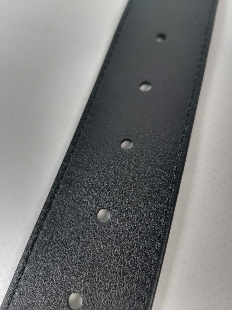 Louis Vuitton Men's White Leather LV Prism 40 MM Belt M0165 size  36" / 90 cm