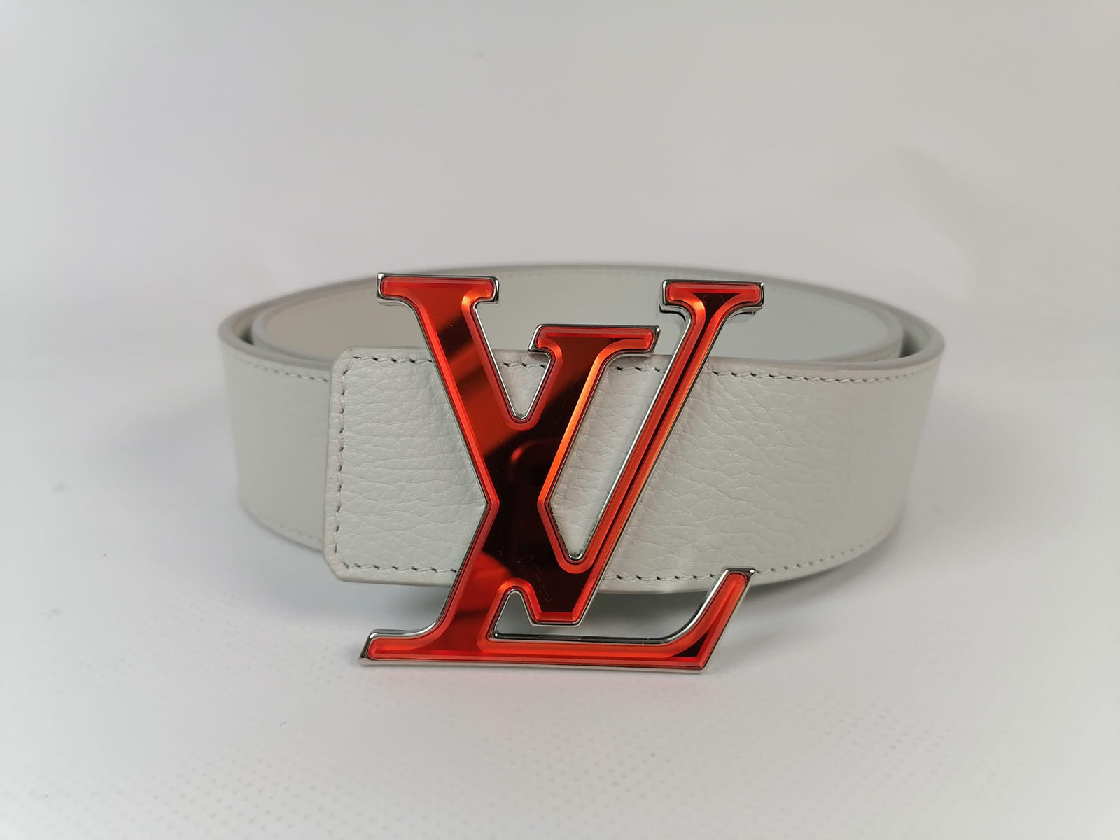 LOUIS VUITTON ホワイトレザーベルト 凸部12mm