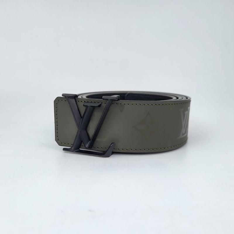 Louis Vuitton LV Pyramide 40mm Belt Monogram. Size 95 cm