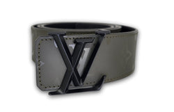Louis Vuitton Men's Light Gray Leather LV Prism 40 MM Belt M0165 – Luxuria  & Co.