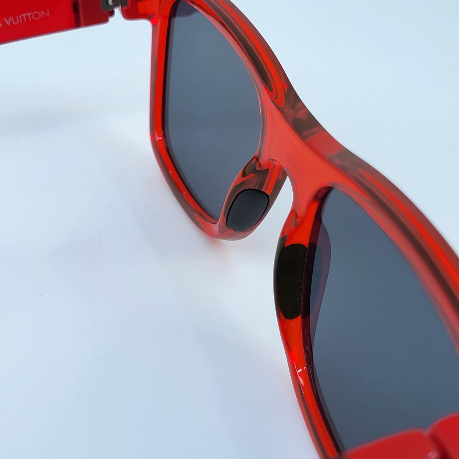 LOUIS VUITTONブレースレット Louis Vuitton】ブレスレット レザー プレート ロゴ M8114Z