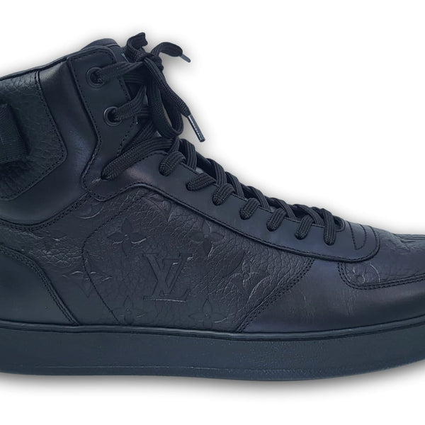 LOUIS VUITTON Calfskin Monogram Mens Rivoli High Top Sneakers 9.5 Black  1297826