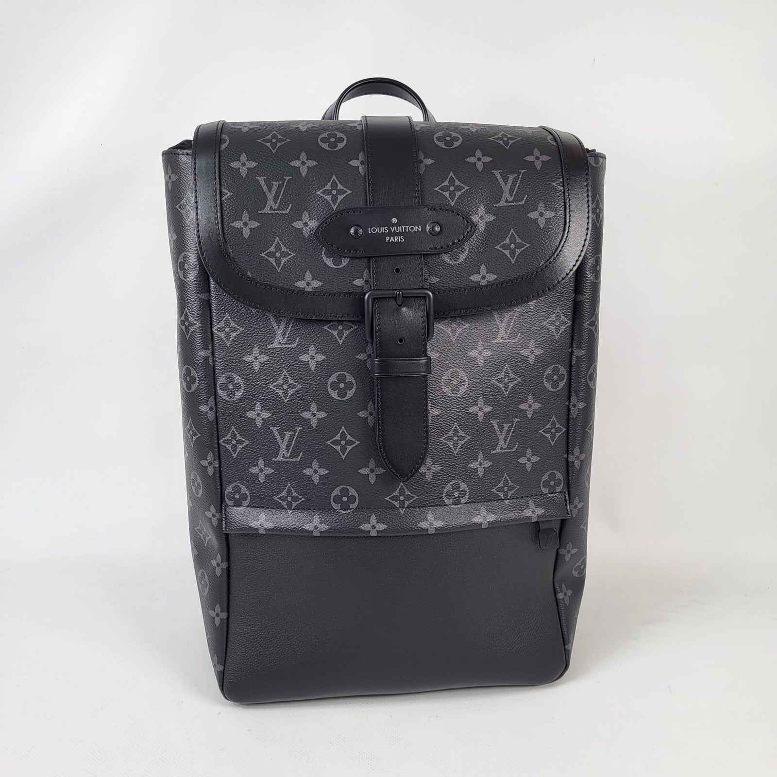black louis vuitton backpack states Monogram Eclipse & Taiga Discovery body using the braided chain. Backpacks For Men - Leather