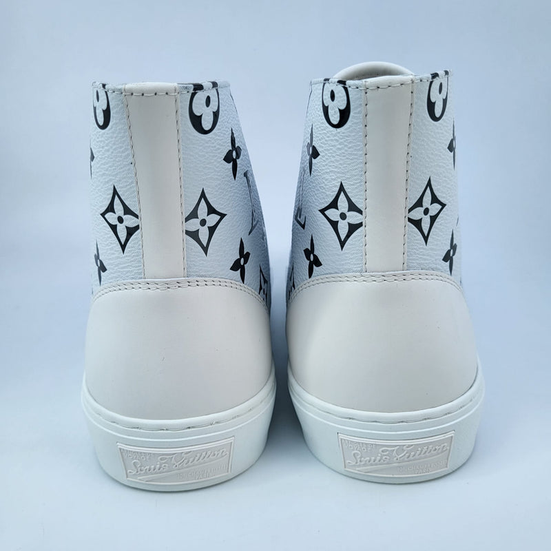 Tênis Louis Vuitton masculino branco monograma tatuagem bota