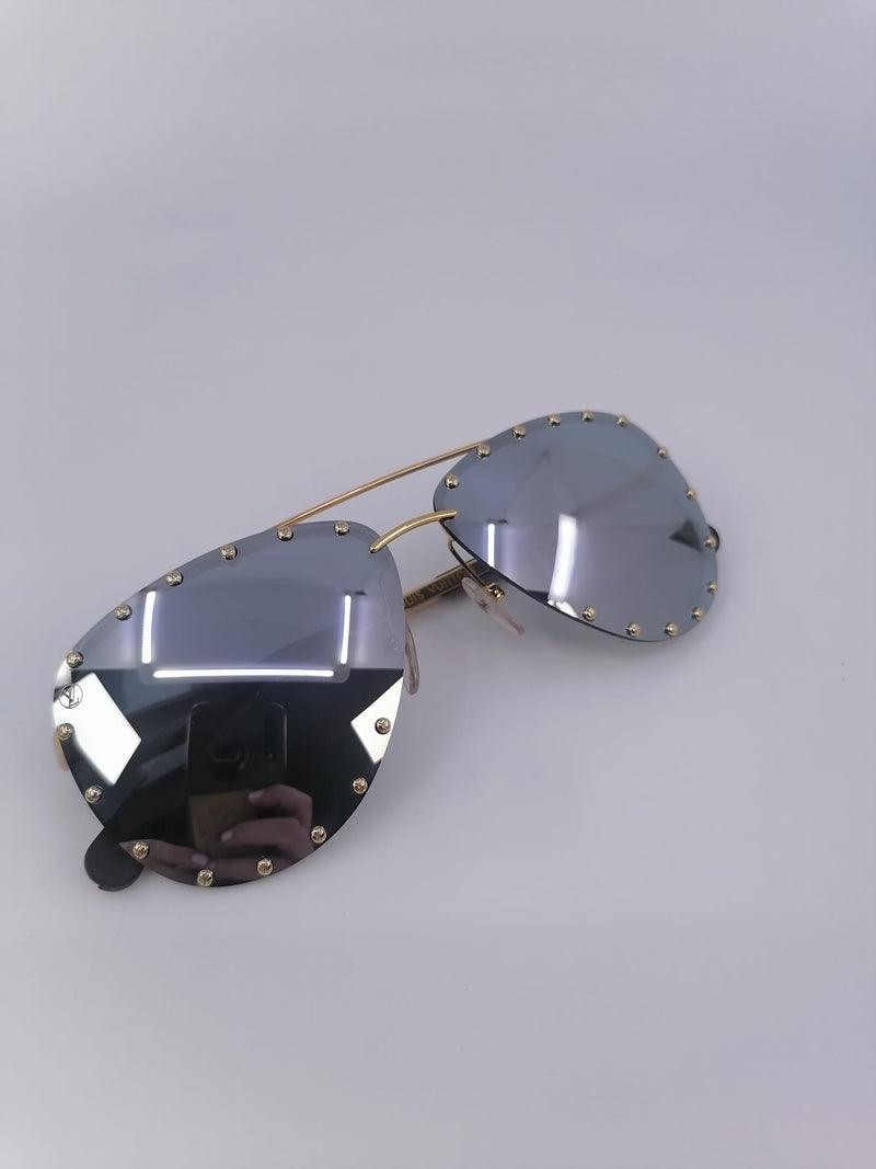 Louis Vuitton Women's Gold & Blue The Party U Sunglasses Z0911U