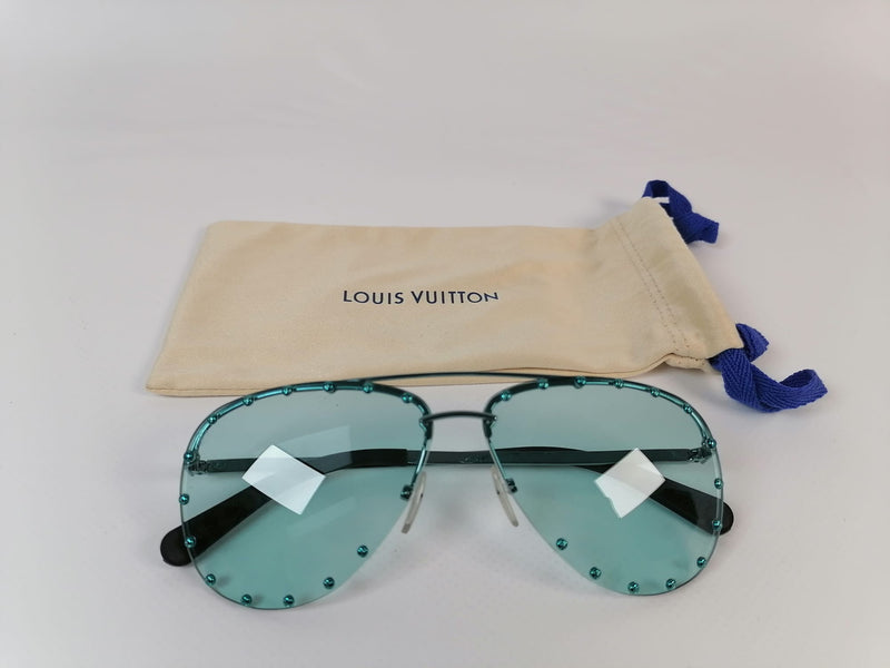LOUIS VUITTON The Party Aviator Sunglasses Black