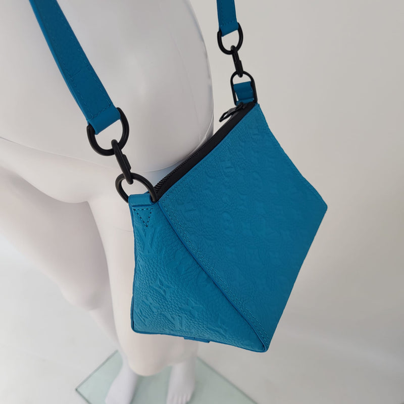 LOUIS VUITTON Louis Vuitton Triangle Messenger Shoulder Bag M55925 Monogram  Implant Turquoise Black Metal Fittings | eLADY Globazone