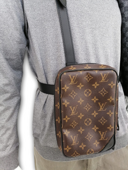 Louis Vuitton Men's Utility Bag