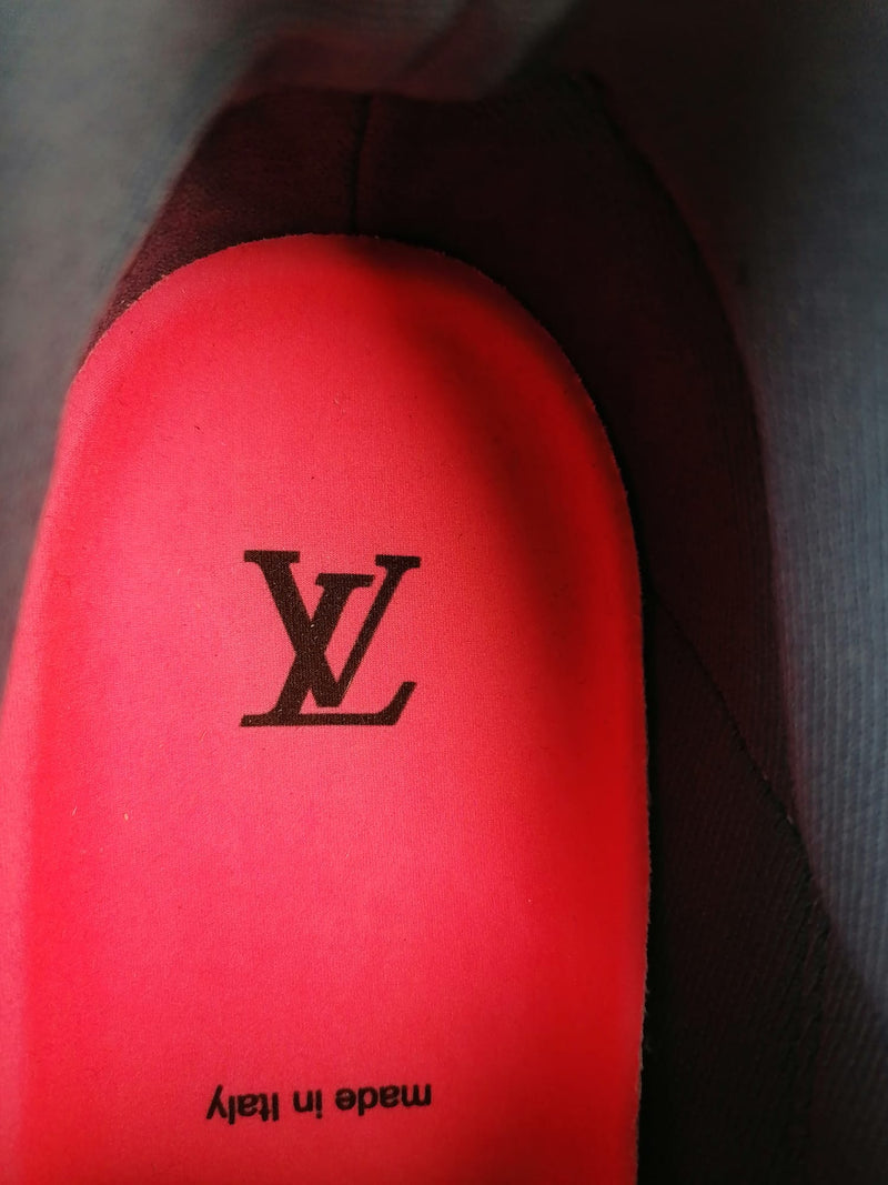 Louis Vuitton V.N.R. VNR 1A4BBA Technical Gold Knit Sneaker US SZ 9.5 10  RARE 