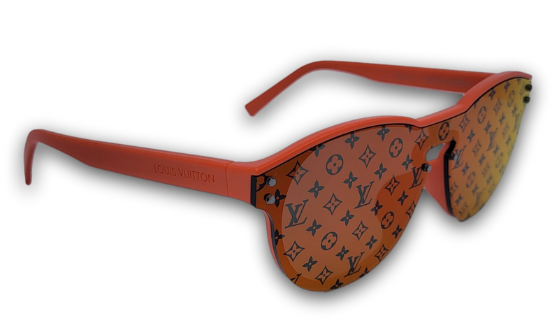 Louis Vuitton Men s Orange Monogram Waimea Round Sunglasses Z1332E