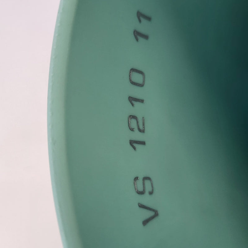 Louis Vuitton Men's Peach Waterfront Mule Sandals – Luxuria & Co.
