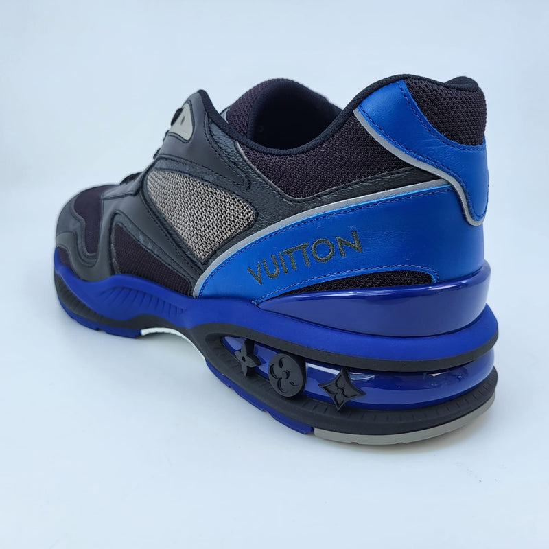 Louis Vuitton Men's Monogram LV Trail Sneaker – Luxuria & Co.