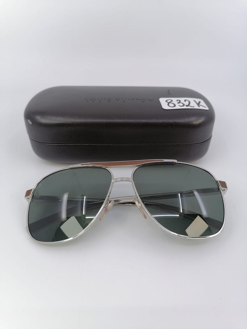 Louis Vuitton Silver Tone/Blue Z0750U Aman Round Sunglasses For