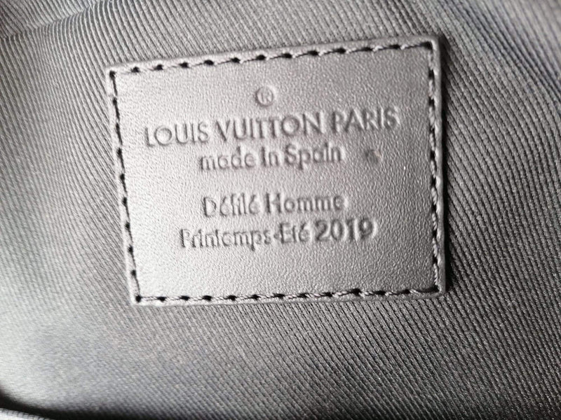 LOUIS VUITTON Monogram Utility Side Bag 347443