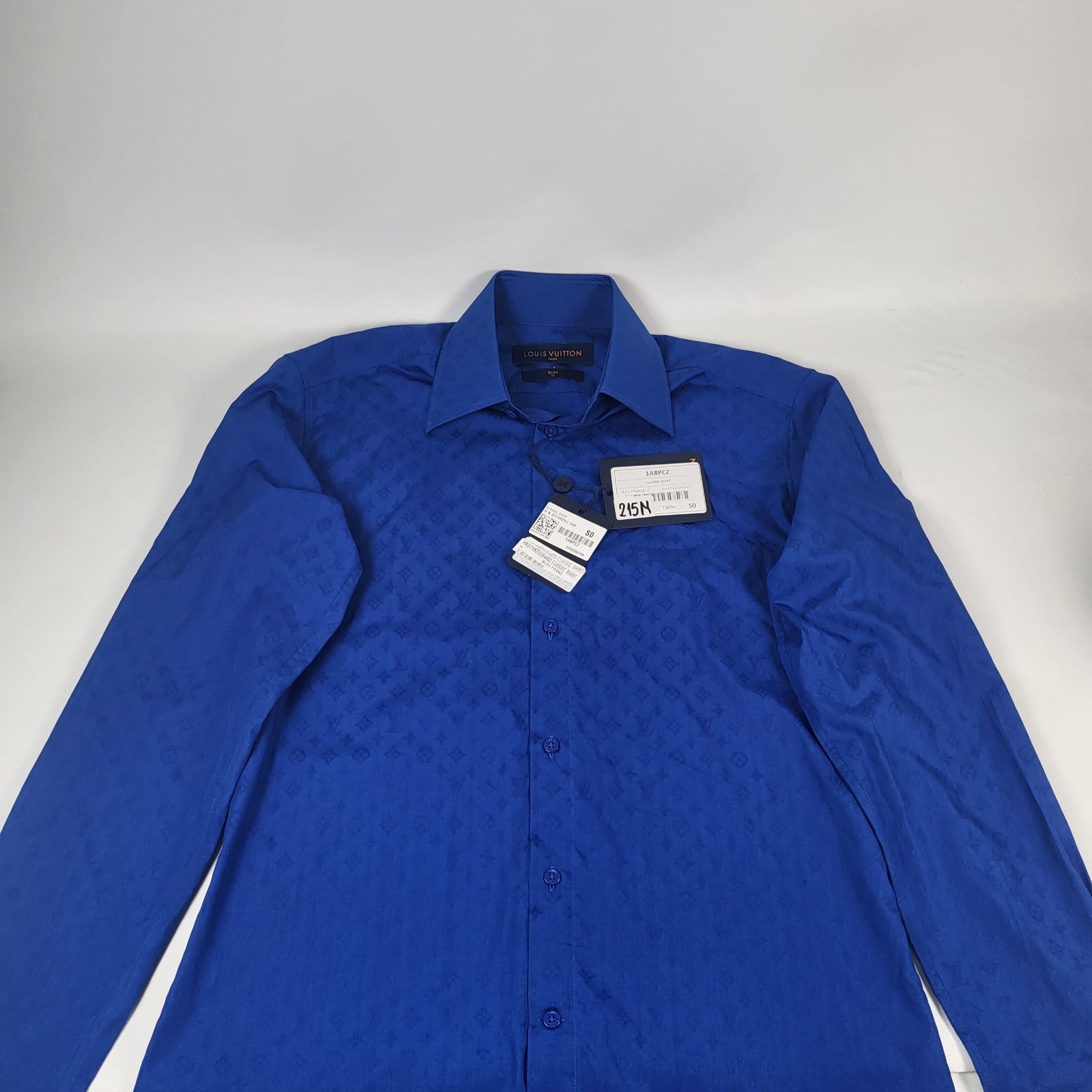 Louis Vuitton Men's Blue Cotton Monogram Classic Shirt – Luxuria & Co