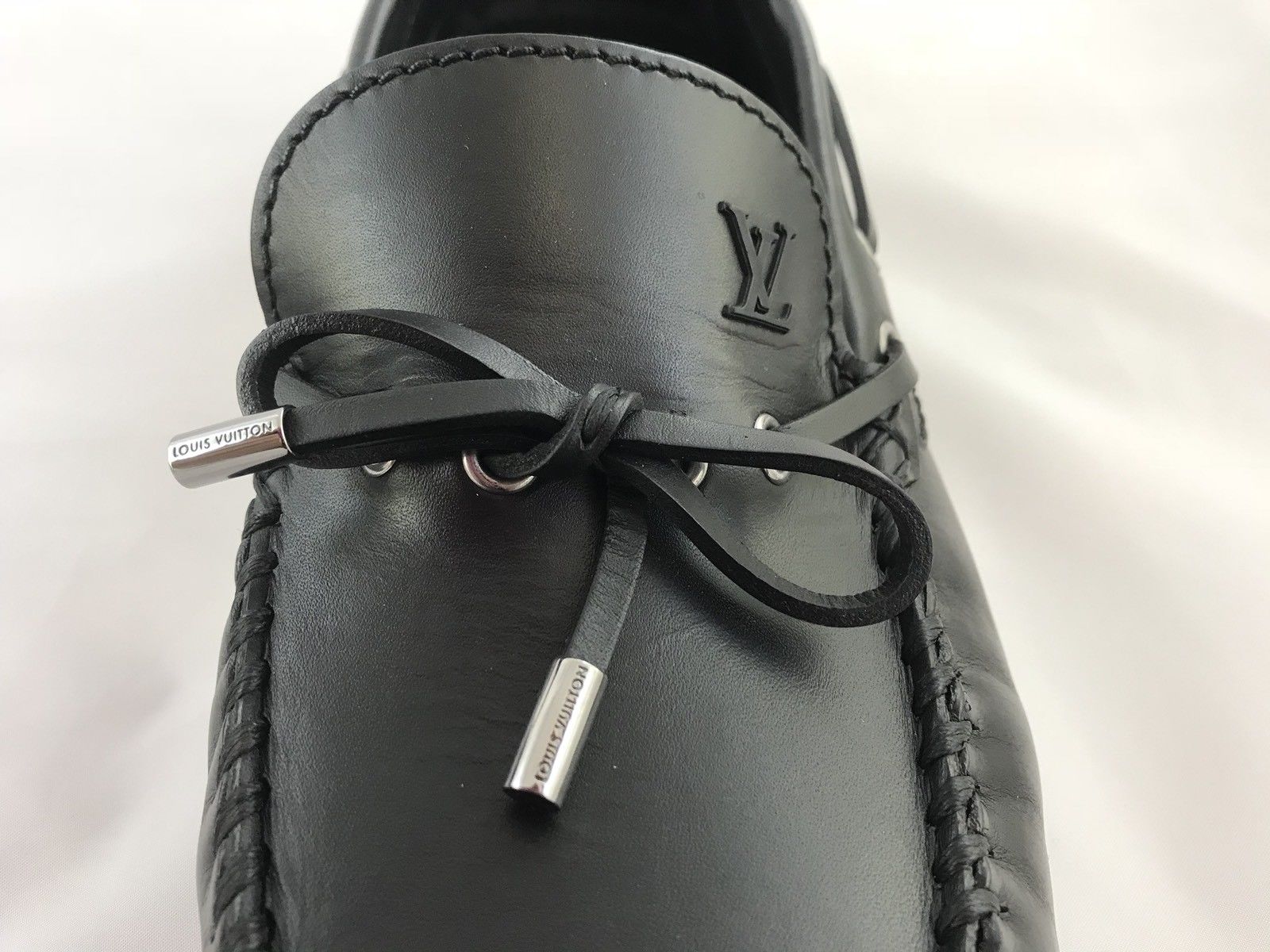 Louis Vuitton Men's Black Leather Arizona Car Shoe Loafer