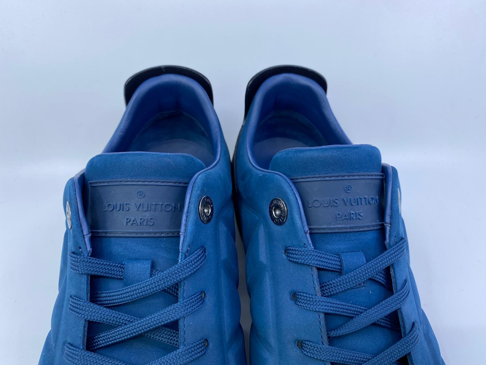 Louis Vuitton Men's Blue Suede Fuselage Sneaker – Luxuria & Co.
