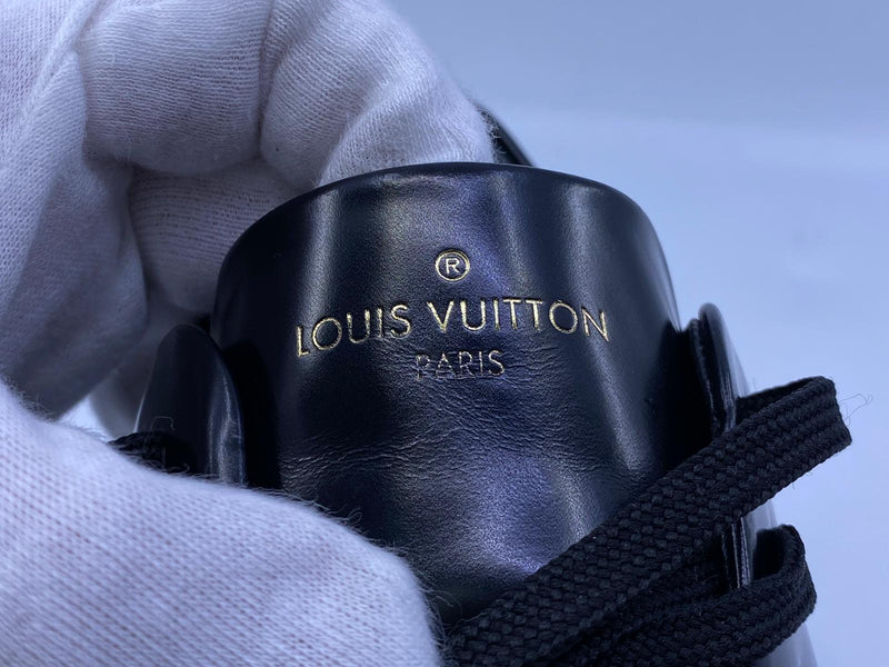 Louis Vuitton Beverly Hills Sneaker, White, 11.0