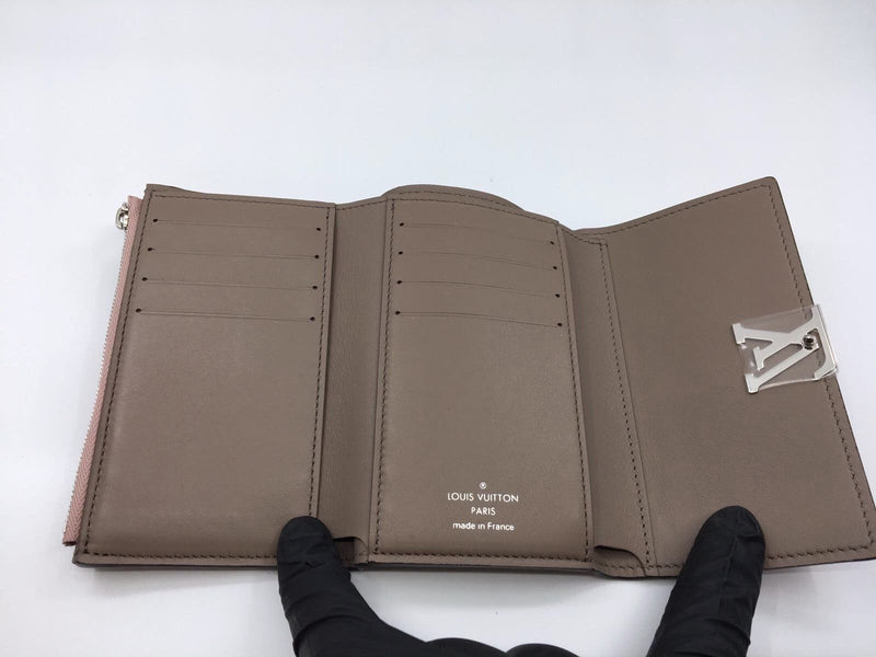 Louis Vuitton Capucines wallet review 2018