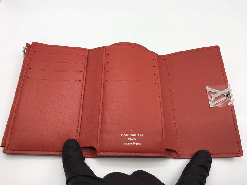 Capucines Compact Wallet Rubis - Luxuria & Co.